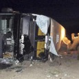 Malas condiciones climáticas causaron volcamiento de Pullman Bus en Argentina Las malas condiciones climáticas causaron el volcamiento de una máquina de Pullman Bus...