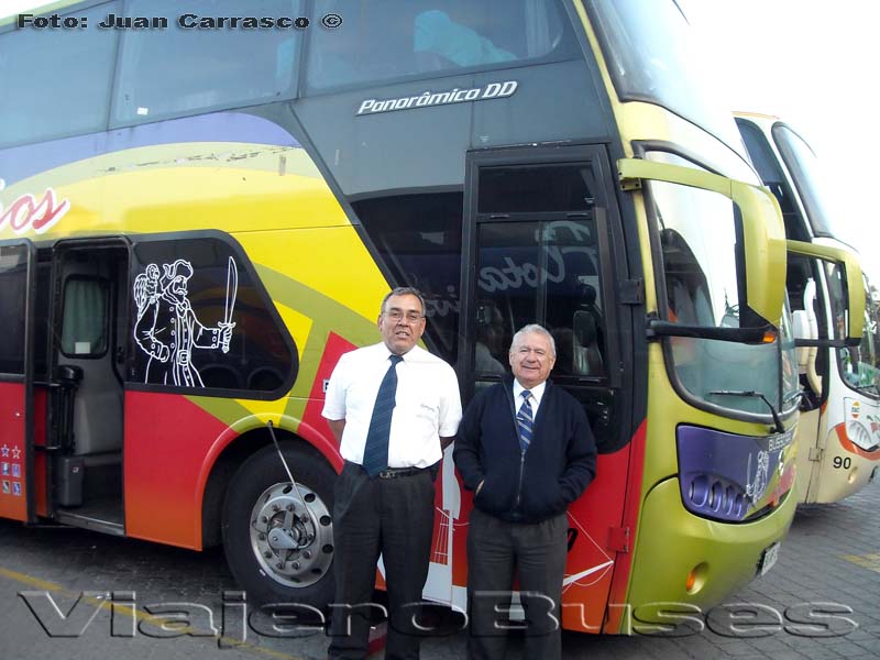 Busscar Panoramico DD / Mercedes Benz O-500RSD / Los Corsarios - Conductores: Sr. Waldo Rojas, Sr. Alejandro Escobar