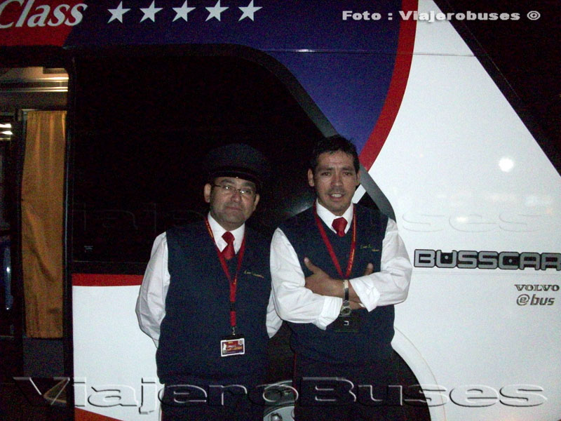 Busscar Panorâmico DD / Volvo B12R / Pullman Los Libertadores - Conductor: Oscar Catalán, Asistente: Oscar Carrasco
